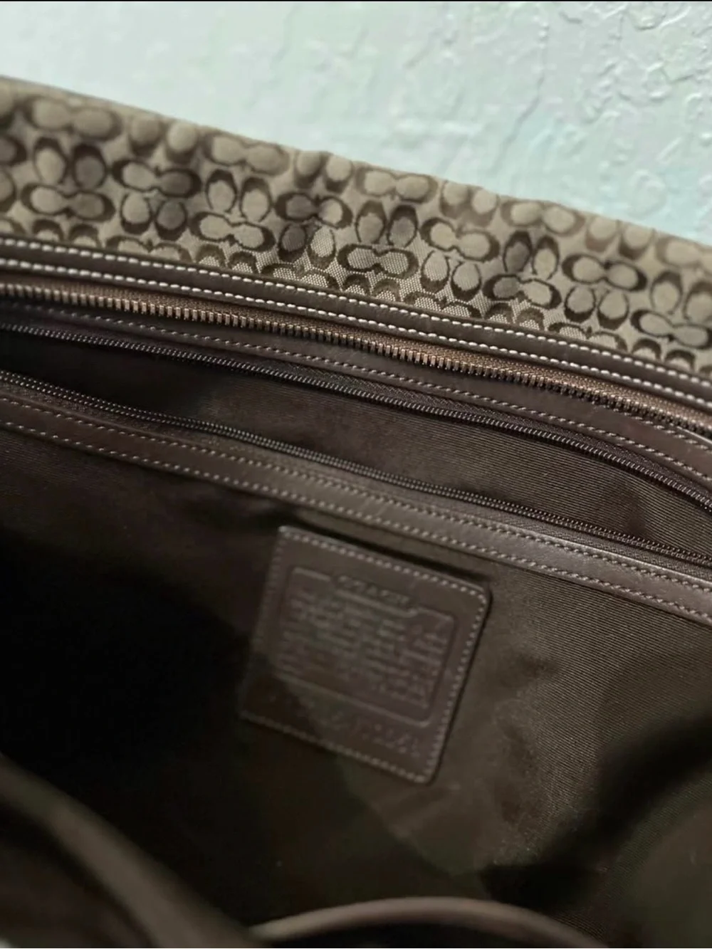 Coach Signature Hudson work/ computer bag 💼